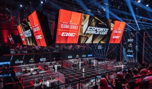 Esports؛مسیری 54 ساله از یک تفریح خانگی تا ورزشی میلیاردی: