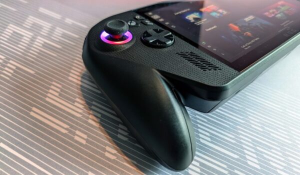 بررسی ROG Xbox Ally؛ جدیدترین کنسول بازی دستی Asus در سال 2025 :