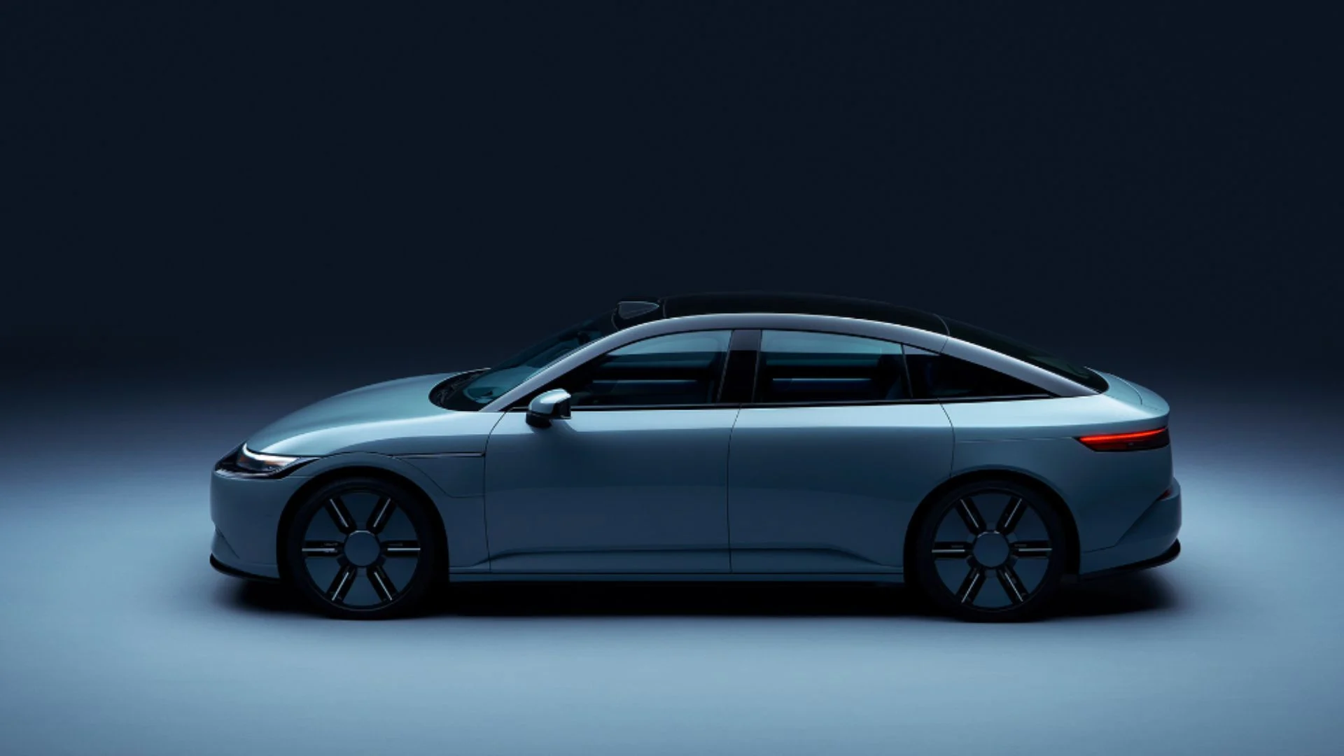 تجربه بازی‌های PS5 با خودرو برقی سونی در جاده امکان‌پذیر شد!